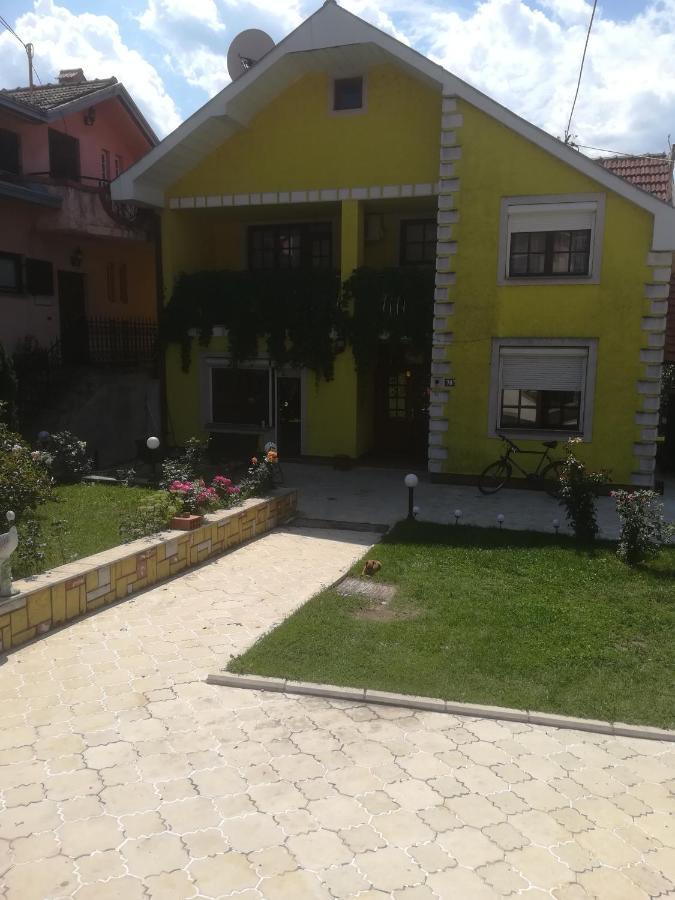 Apartman Zivic Berilovac Bagian luar foto