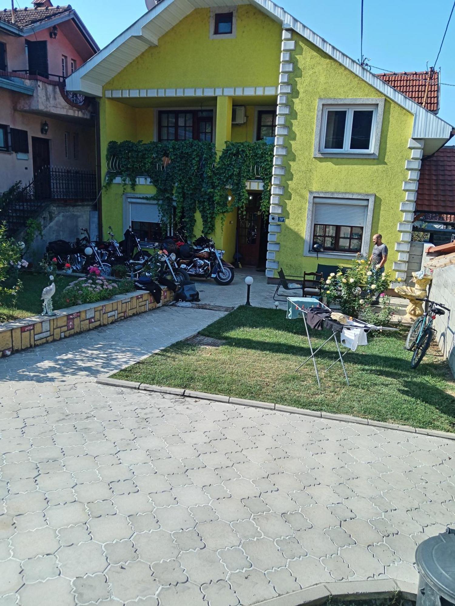 Apartman Zivic Berilovac Bagian luar foto